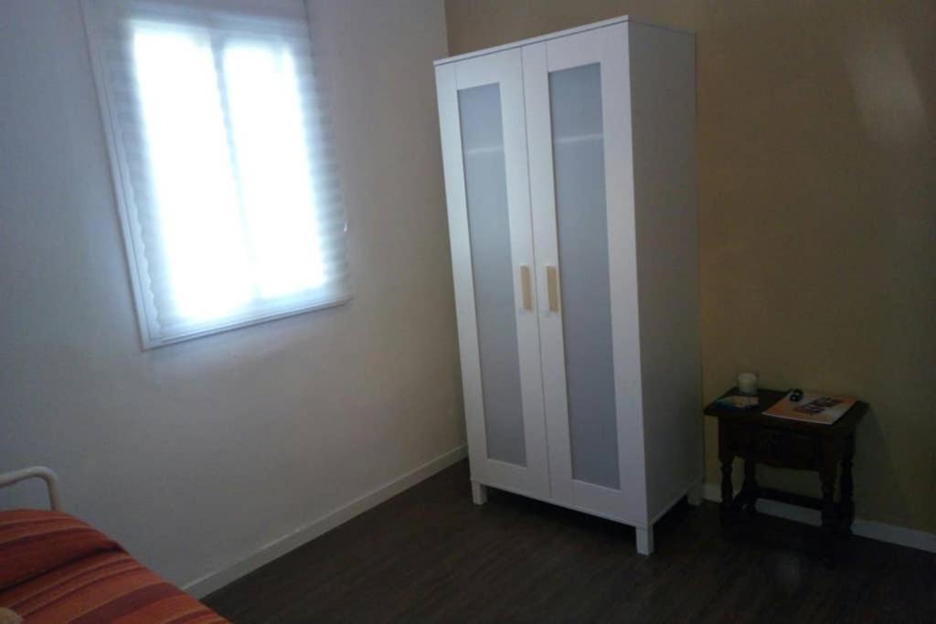 Sevilla ,Piso Completo En Buena Zona,Wifi Y Aparcamiento Εξωτερικό φωτογραφία